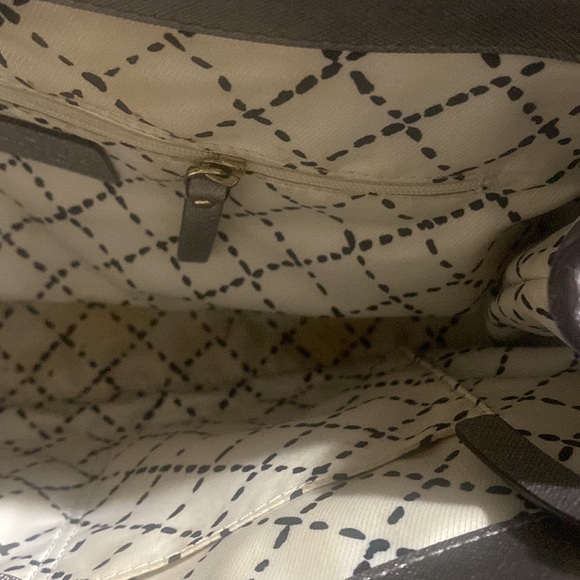 Kate spade Metallic gray bag. Barely used - Picture 3 of 3